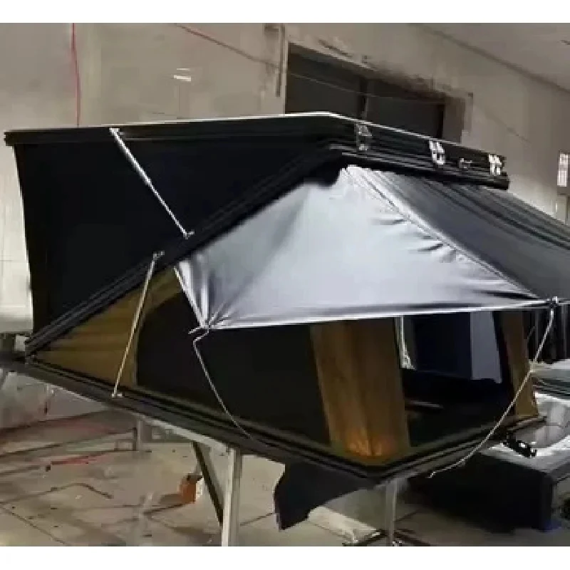 Tenda da tetto rigida a forma  - Roof Top Tent Hard Shell 2 Person recensione e prezzo